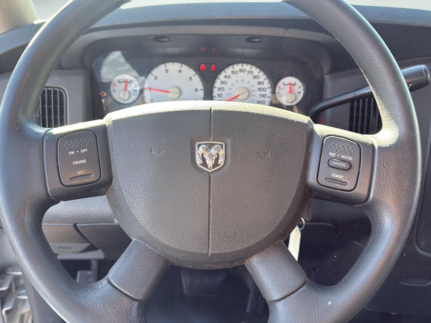 2004 Dodge Ram 1500 ST