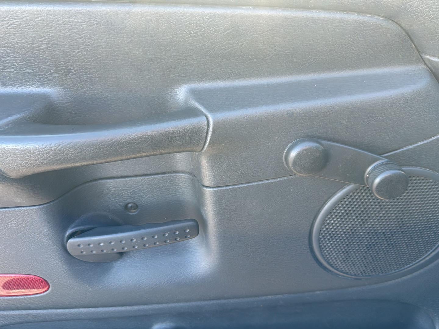 2004 Dodge Ram 1500 ST