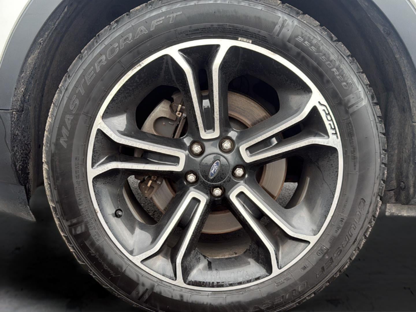 2015 Ford Explorer Sport