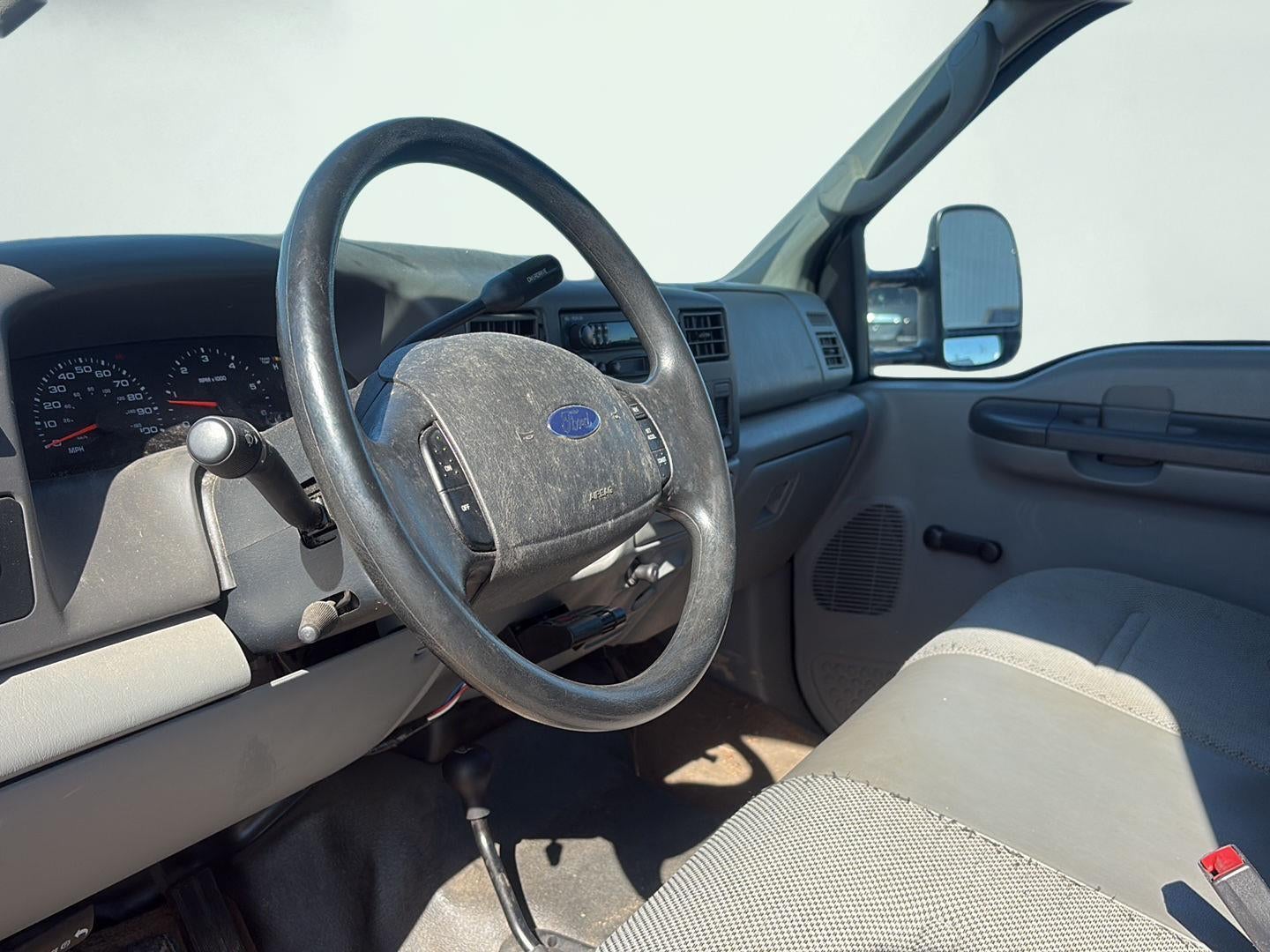 2004 Ford Super Duty F-250 Lariat