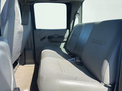 2004 Ford Super Duty F-250 Lariat