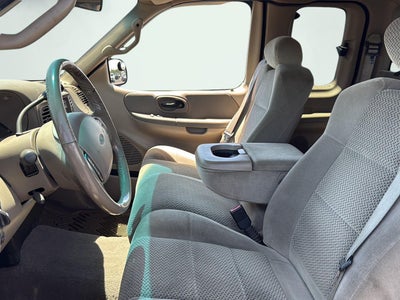 2001 Ford F-150 Lariat