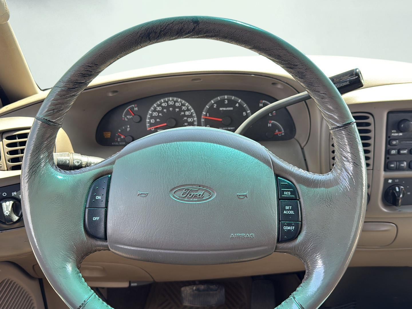 2001 Ford F-150 Lariat