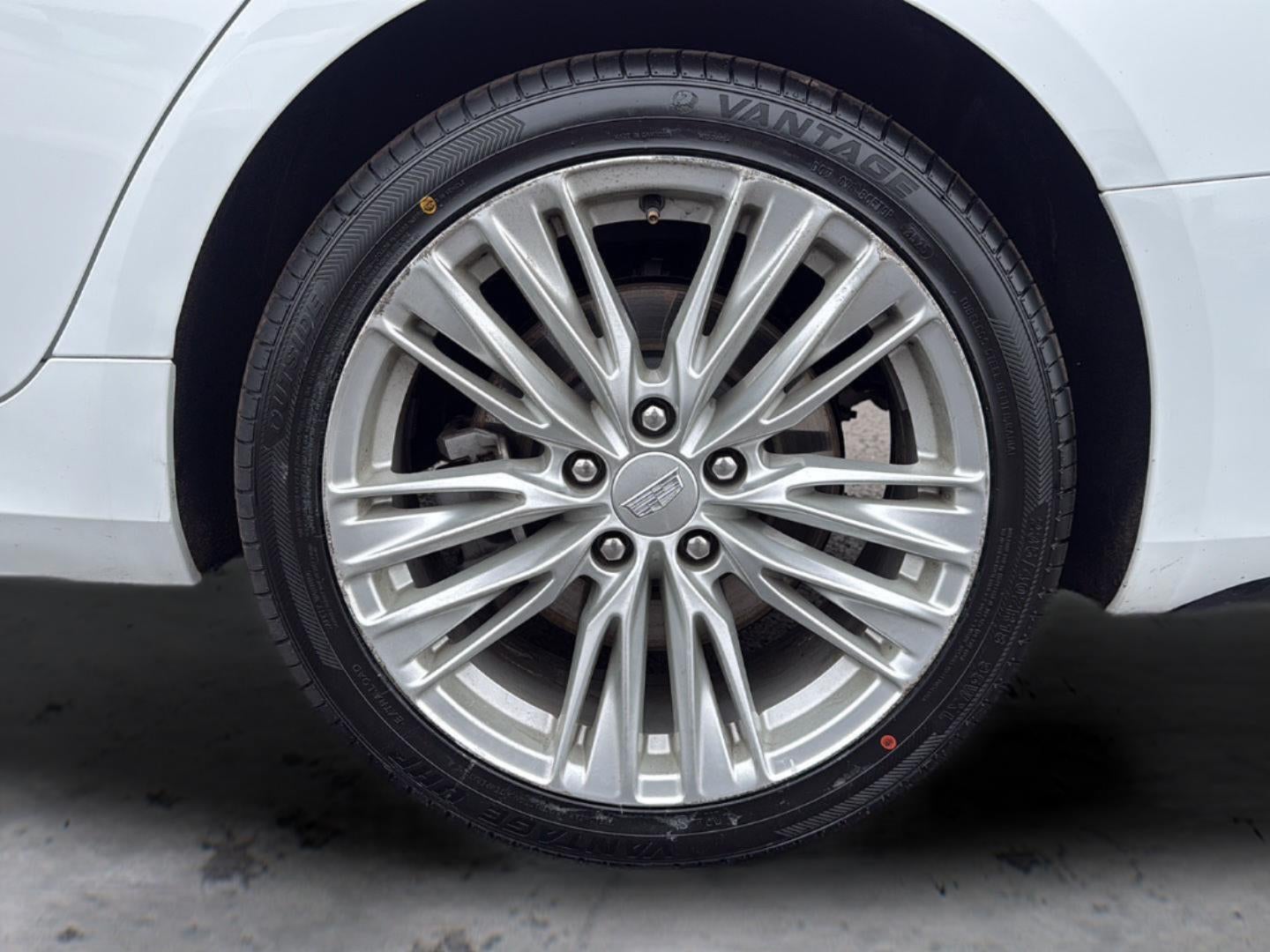 2024 Cadillac CT4 Premium Luxury