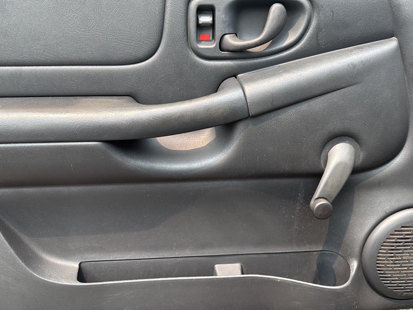 2003 GMC Sonoma SL