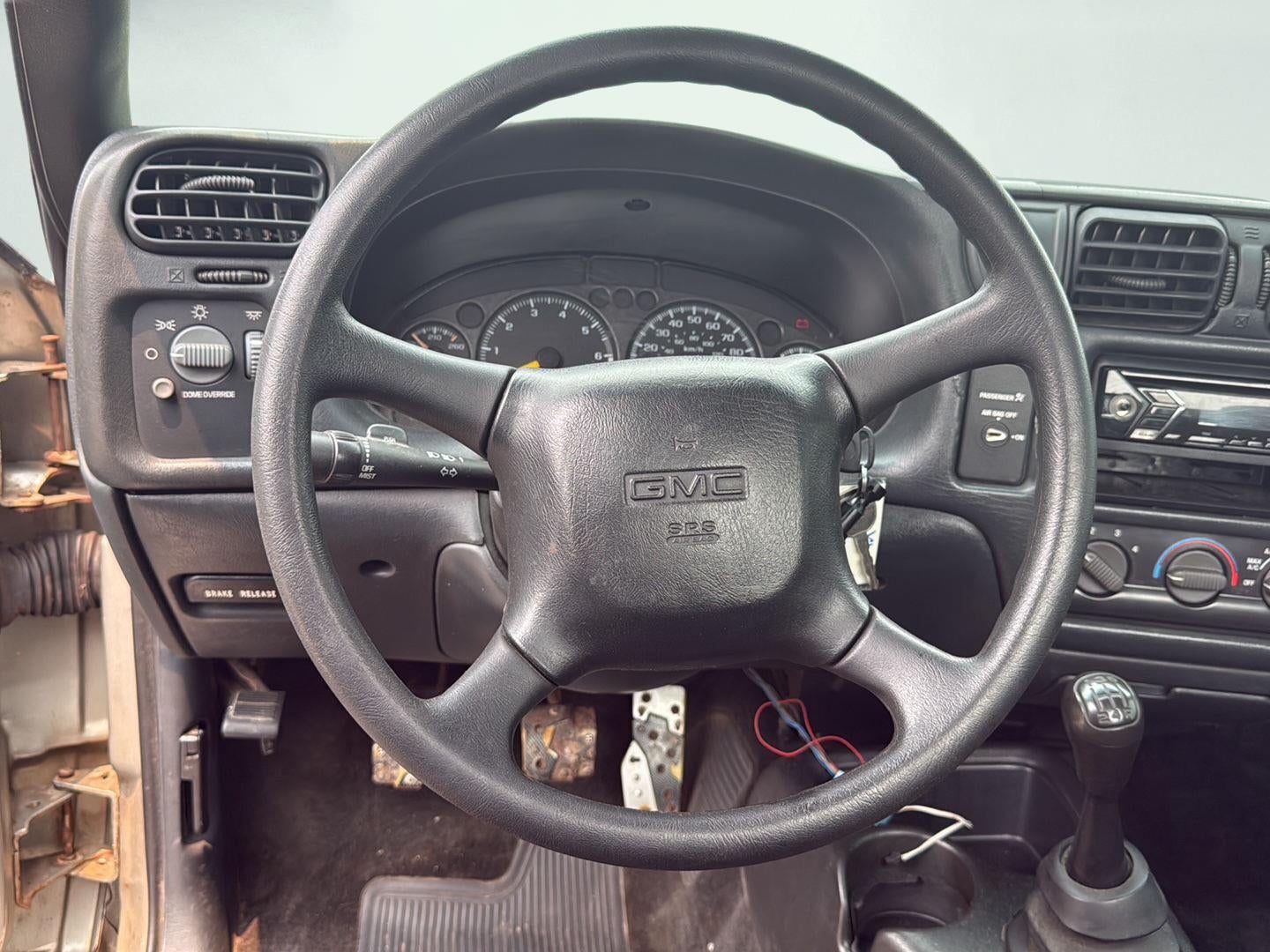 2003 GMC Sonoma SL