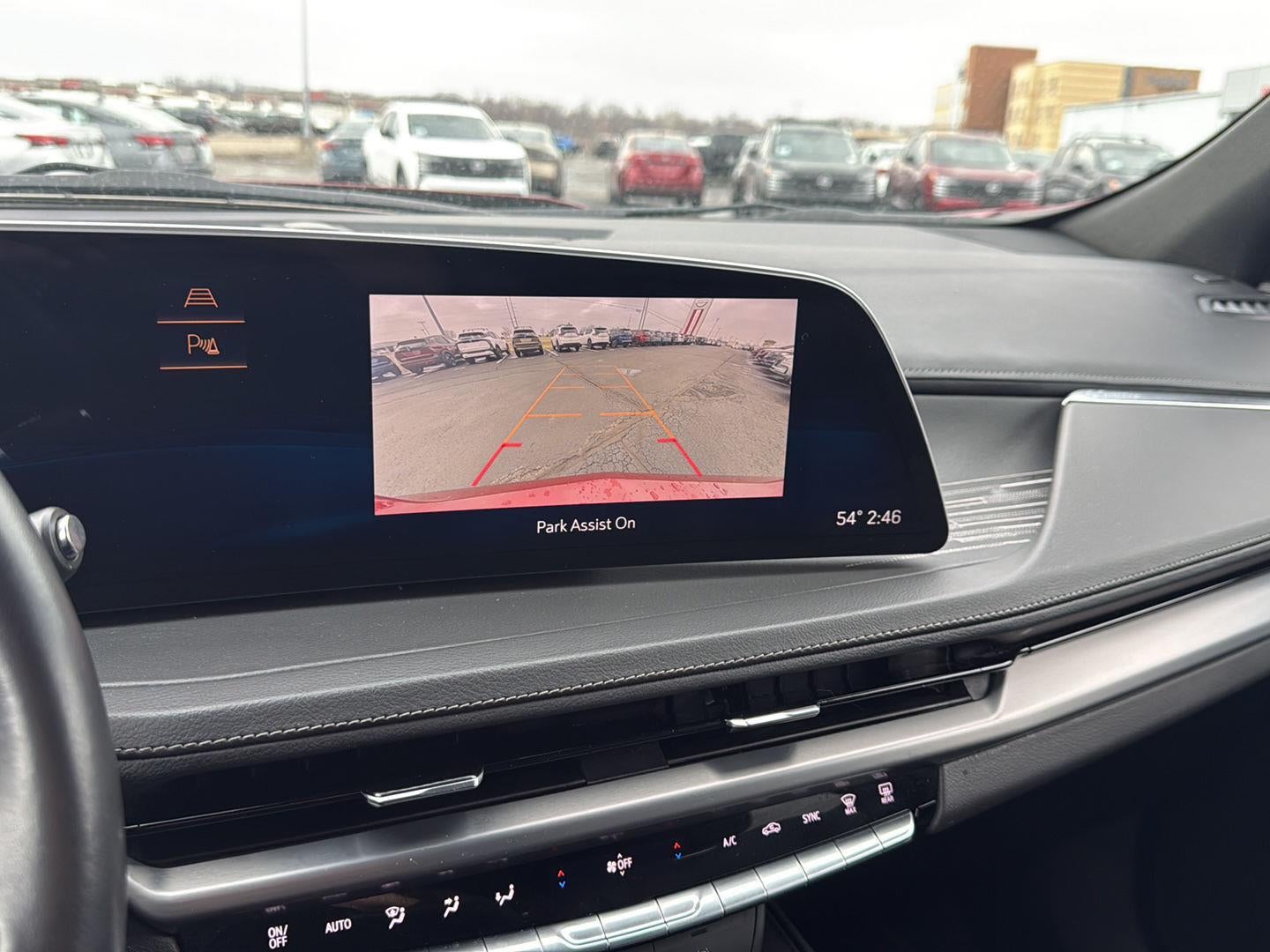 2024 Cadillac XT4 AWD Premium Luxury