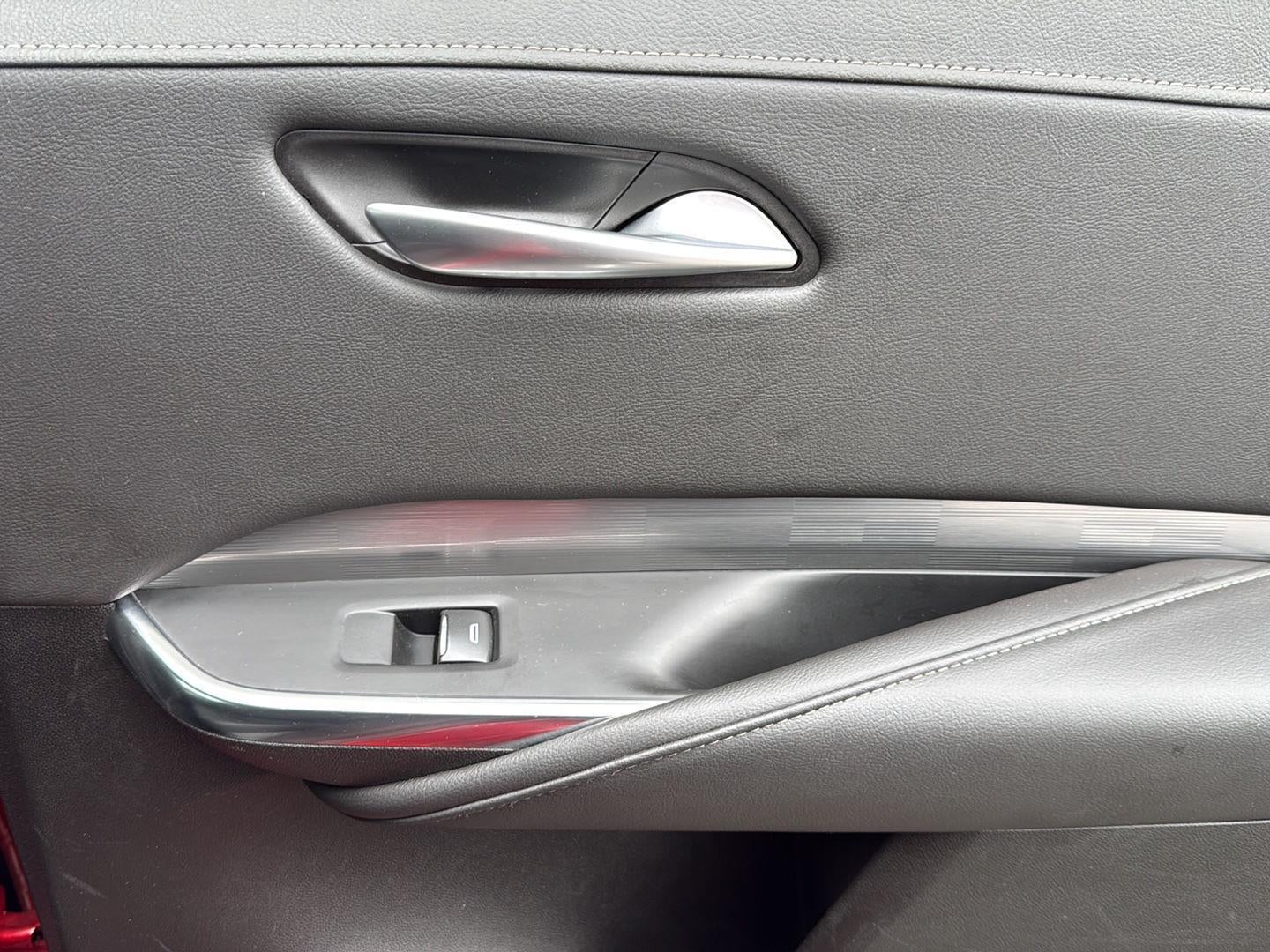 2024 Cadillac XT4 AWD Premium Luxury