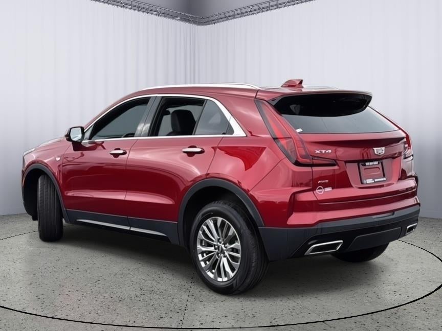 2024 Cadillac XT4 AWD Premium Luxury