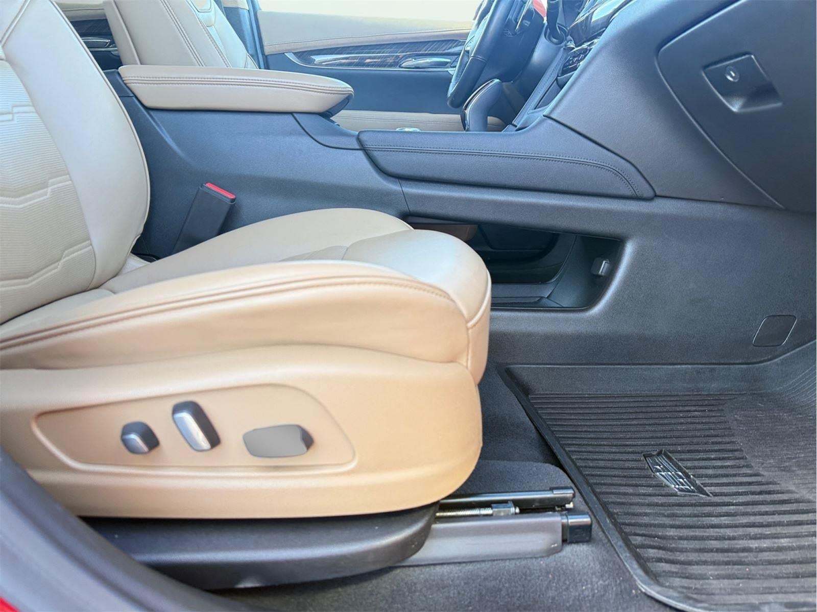 2022 Cadillac XT6 Sport