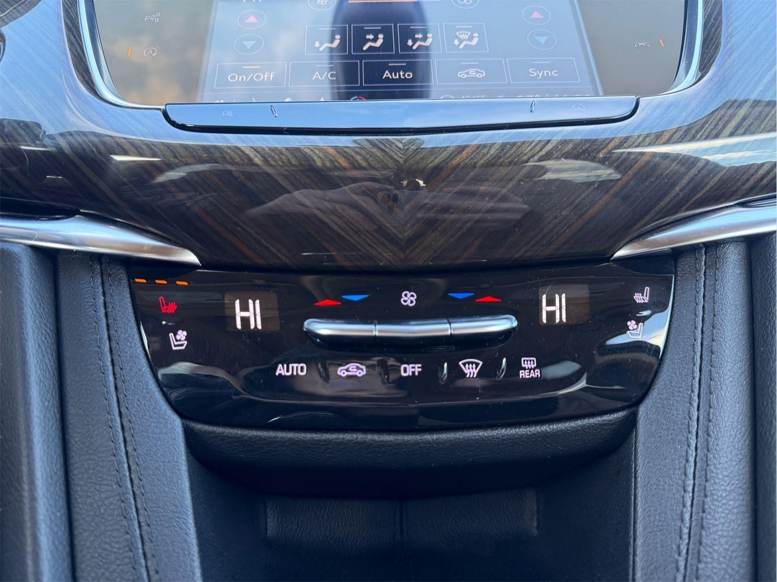 2022 Cadillac XT6 Sport