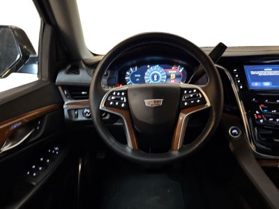 2017 Cadillac Escalade ESV Luxury