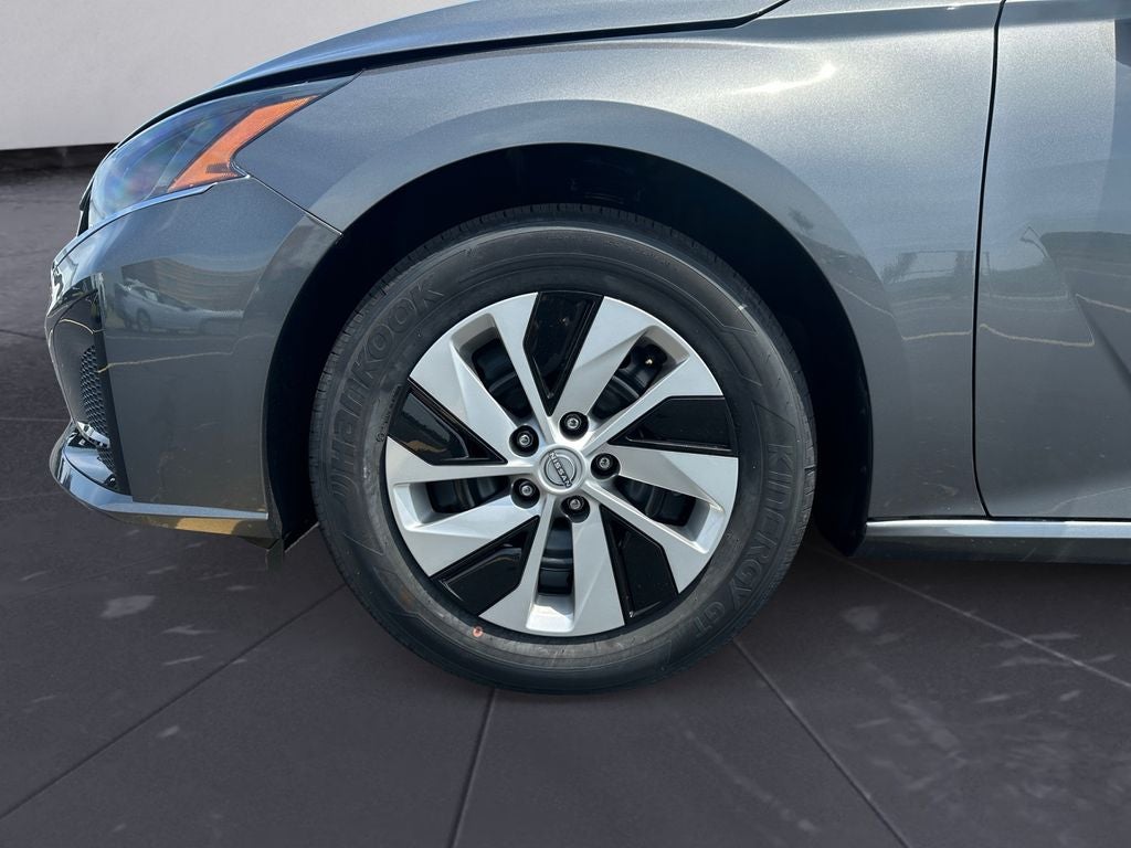 2025 Nissan Altima S