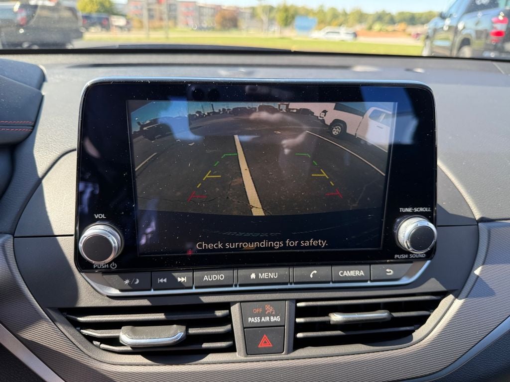 2025 Nissan Altima SR