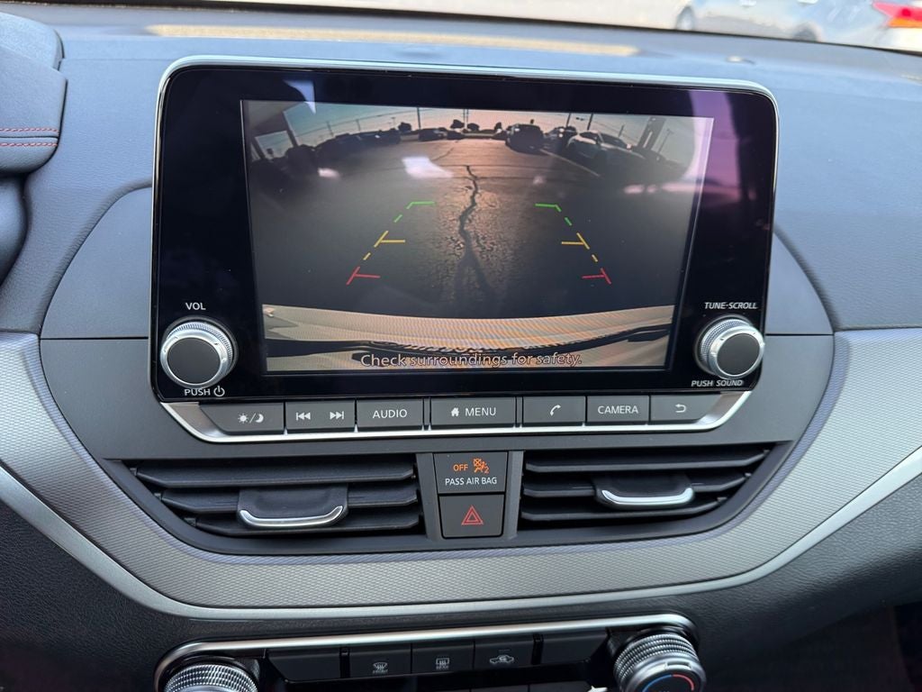 2025 Nissan Altima 2.5 SR