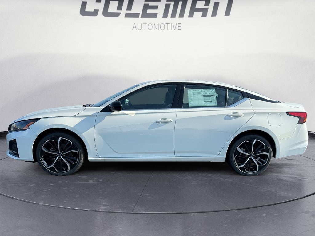 2025 Nissan Altima 2.5 SR