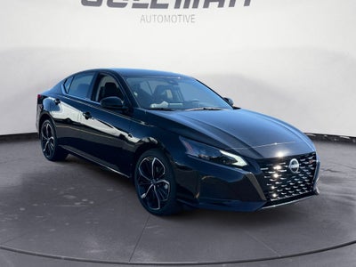 2025 Nissan Altima SR