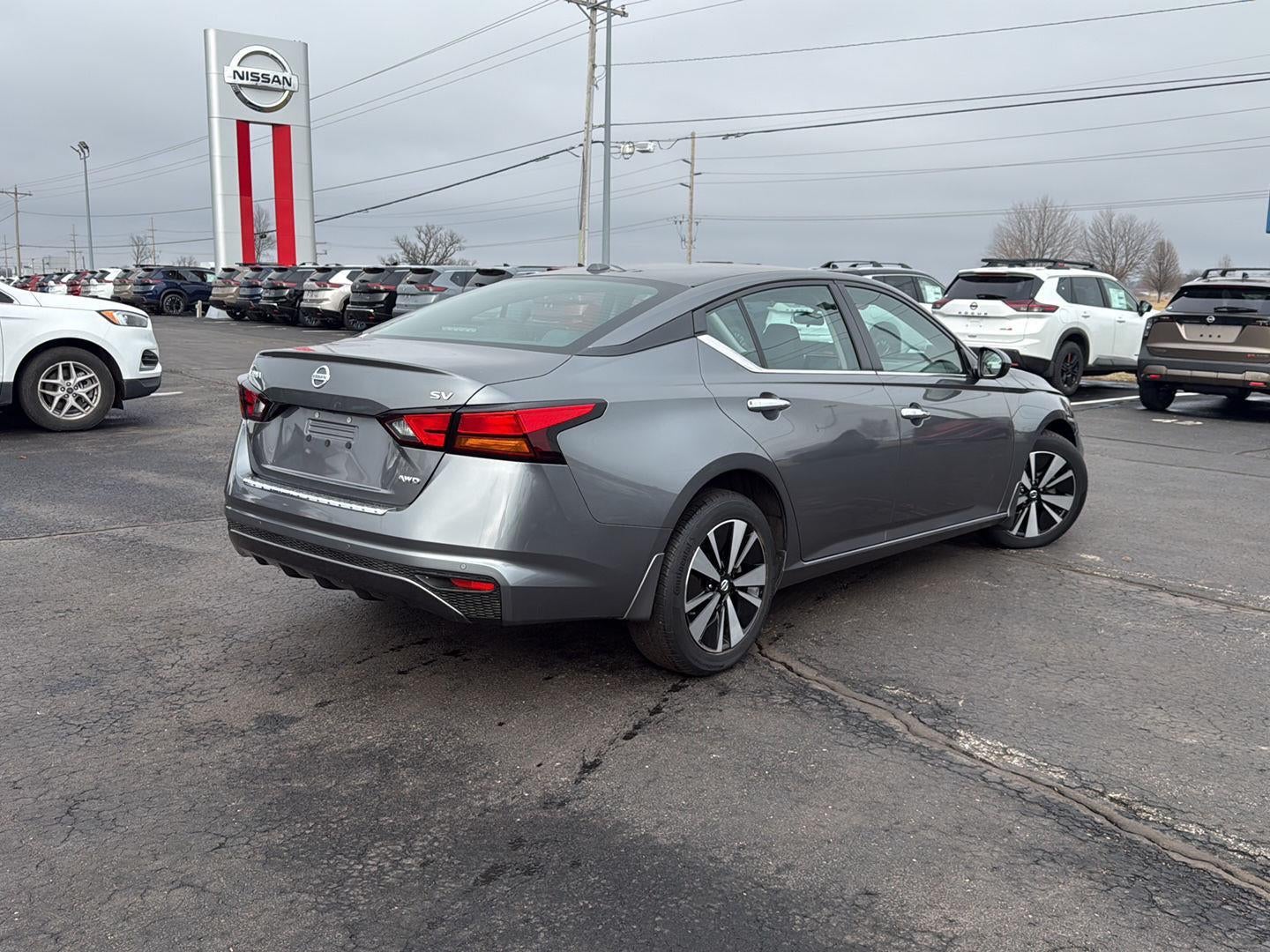 2022 Nissan Altima 2.5 SV