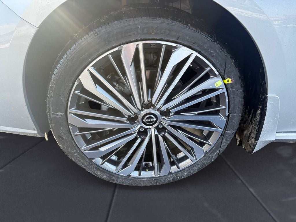 2025 Nissan Altima SL