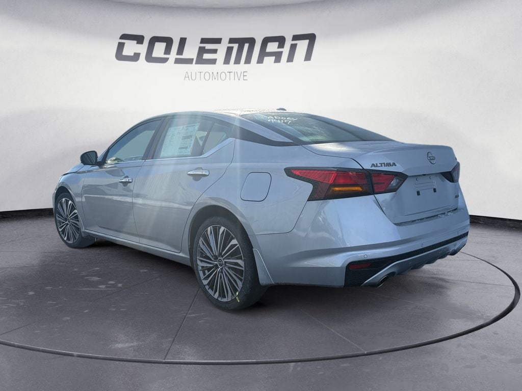 2025 Nissan Altima SL