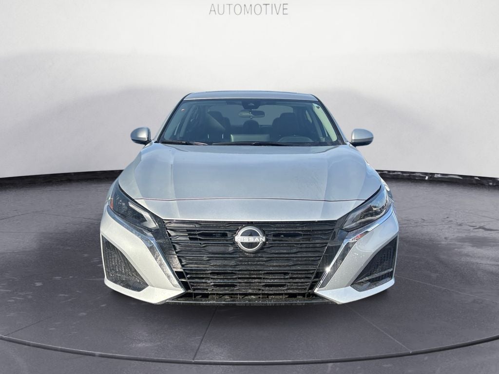 2025 Nissan Altima SL