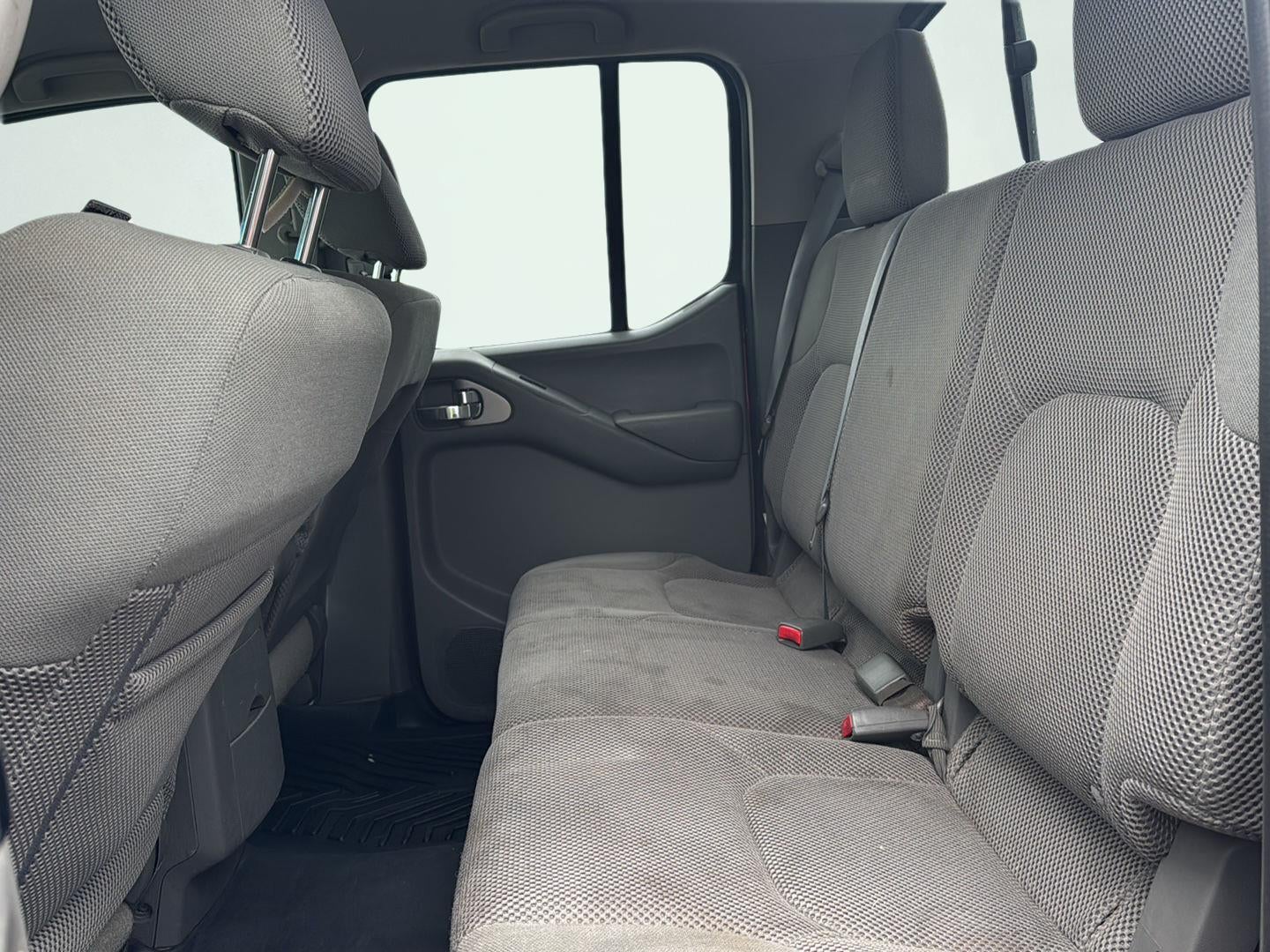 2014 Nissan Frontier SV