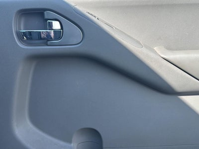 2014 Nissan Frontier SV