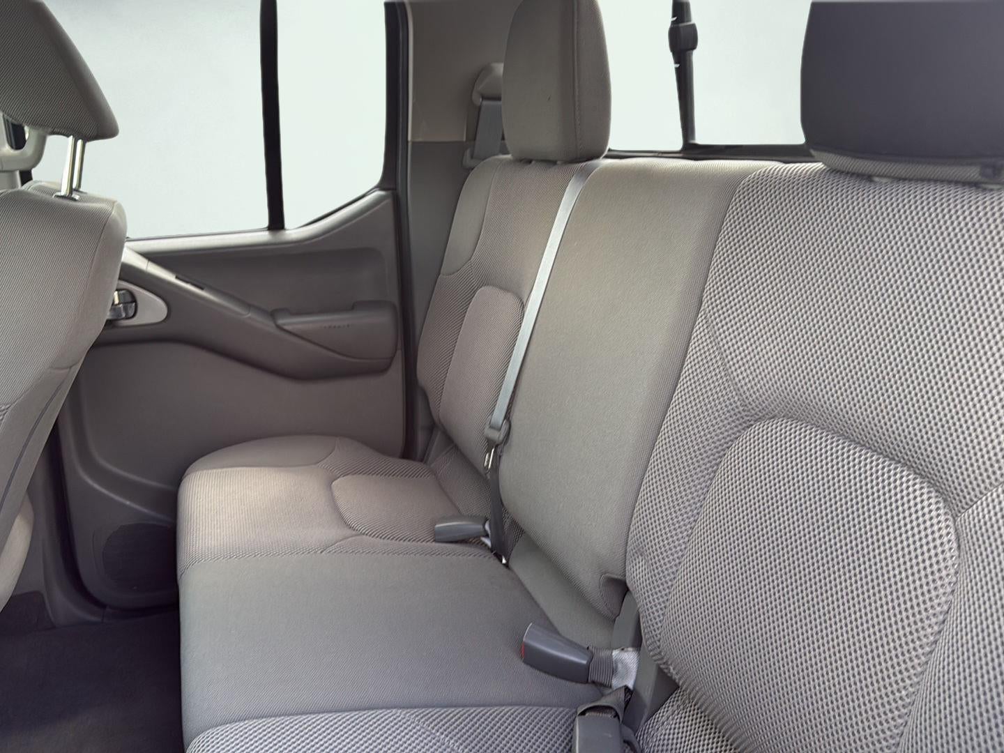 2021 Nissan Frontier SV