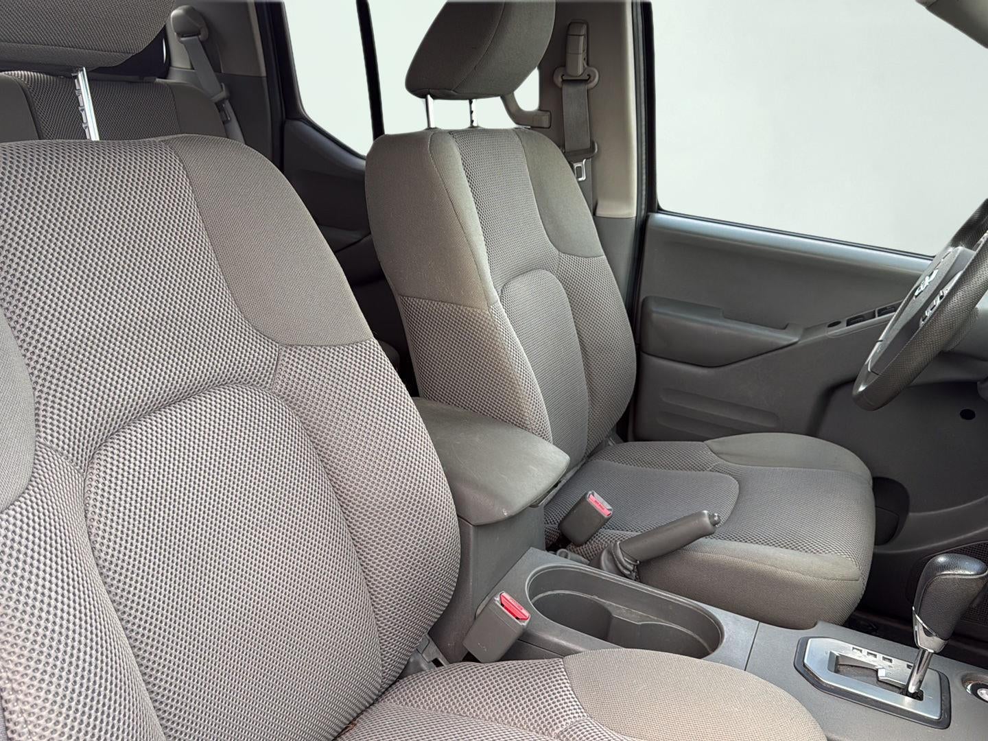 2021 Nissan Frontier SV
