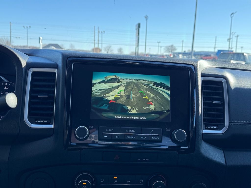 2023 Nissan Frontier SV