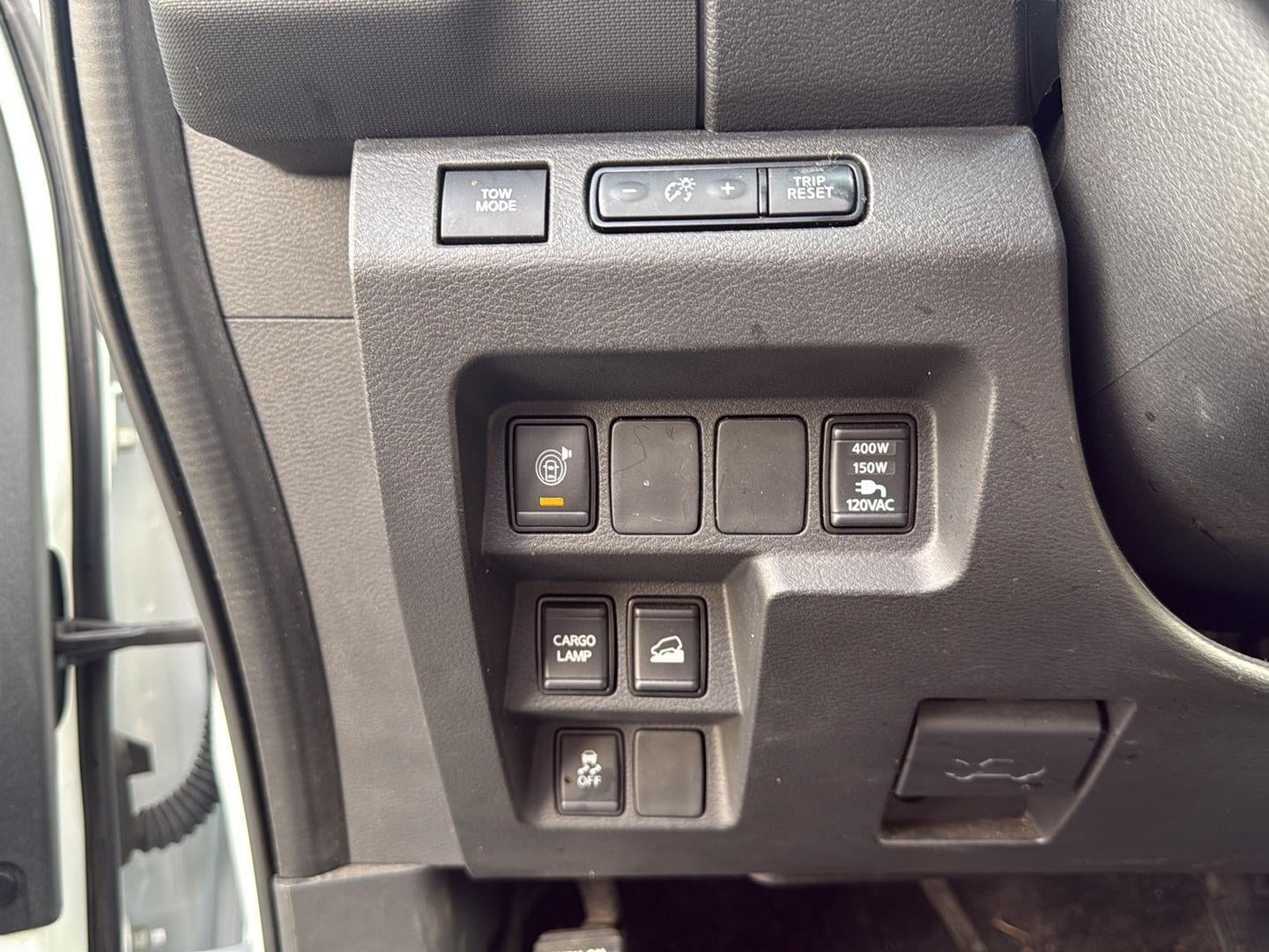 2024 Nissan Frontier SV