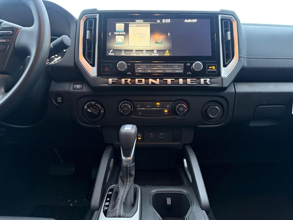 2026 Nissan Frontier Crew Cab SV