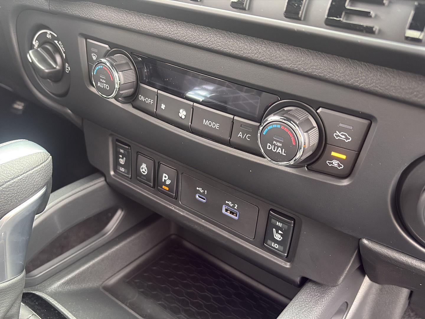 2026 Nissan Frontier Crew Cab SV