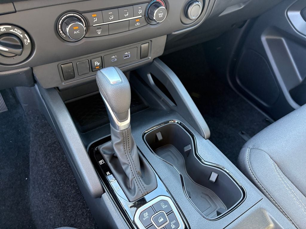 2026 Nissan Frontier Crew Cab SV