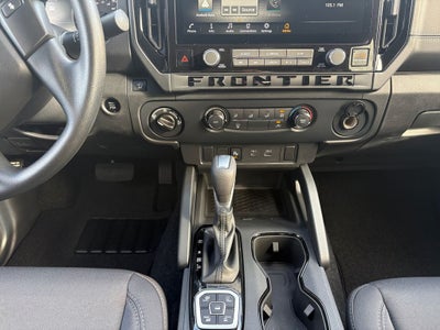 2026 Nissan Frontier Crew Cab SV