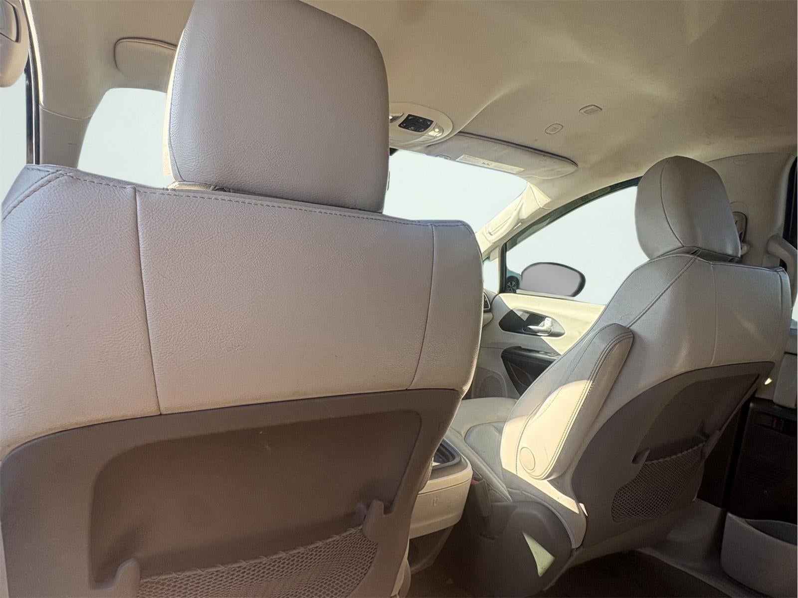 2020 Chrysler Pacifica Touring L