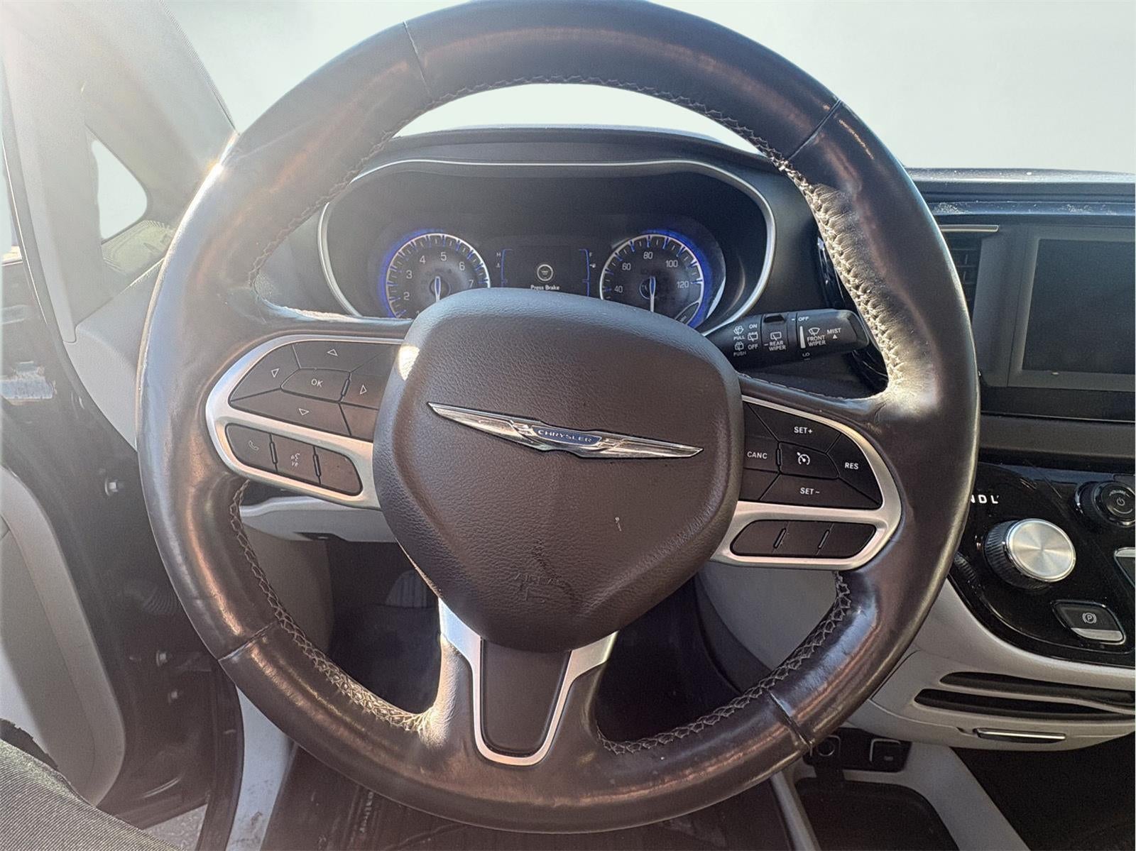 2020 Chrysler Pacifica Touring L