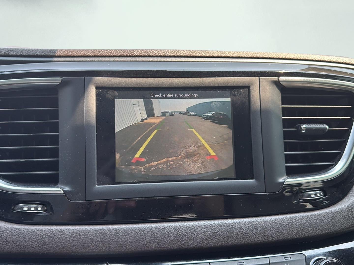 2020 Chrysler Pacifica Touring L