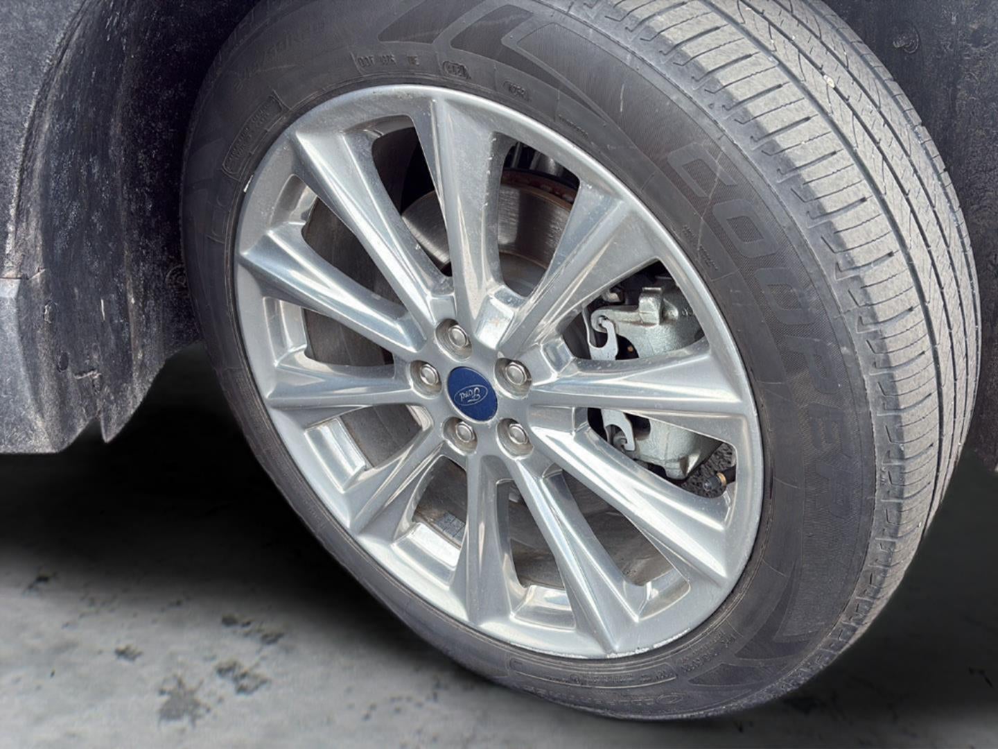 2017 Ford Edge Titanium