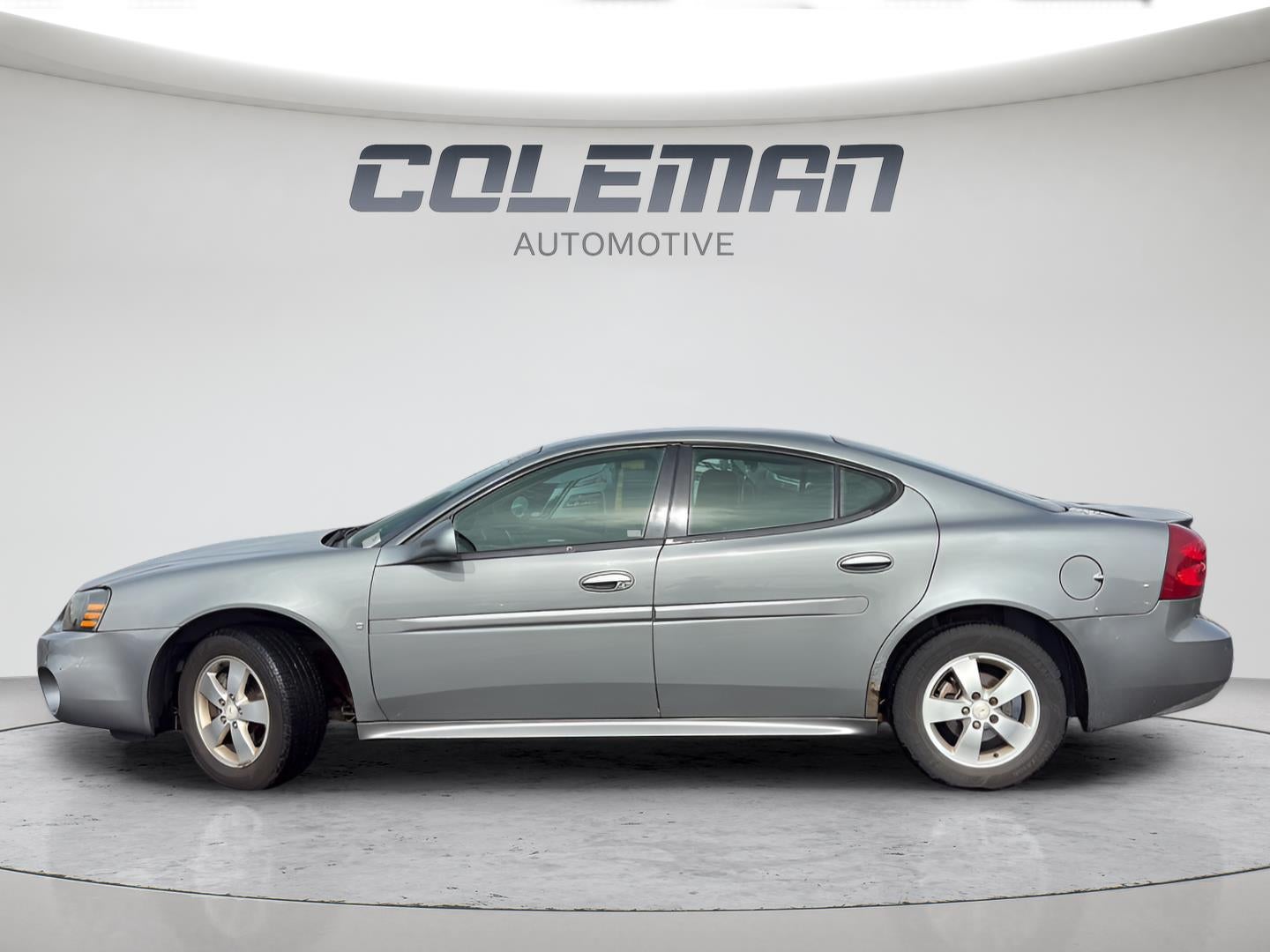 2008 Pontiac Grand Prix Sedan