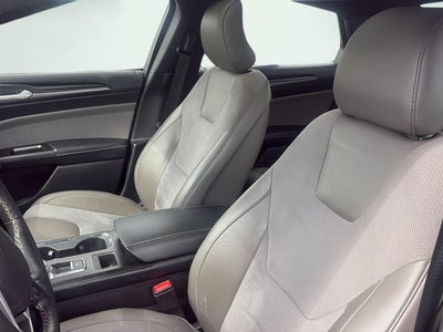 2017 Ford Fusion V6 Sport