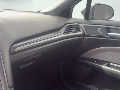 2017 Ford Fusion V6 Sport