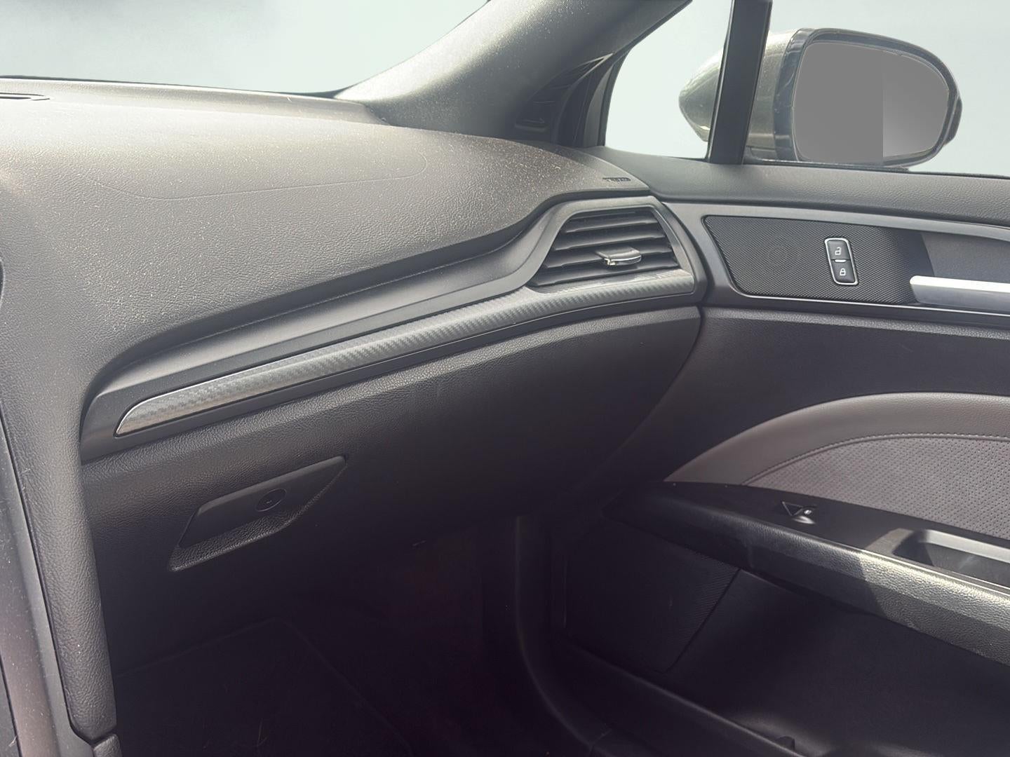 2017 Ford Fusion V6 Sport