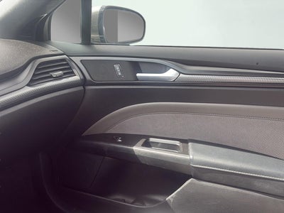 2017 Ford Fusion V6 Sport