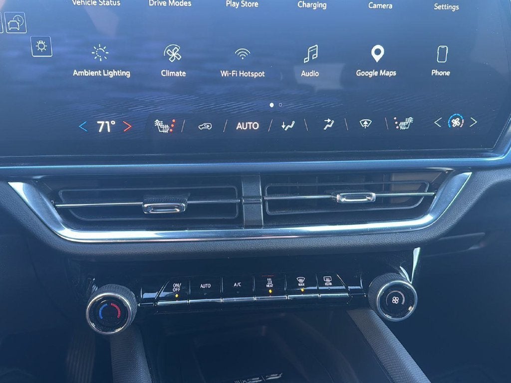 2025 Chevrolet Equinox EV LT