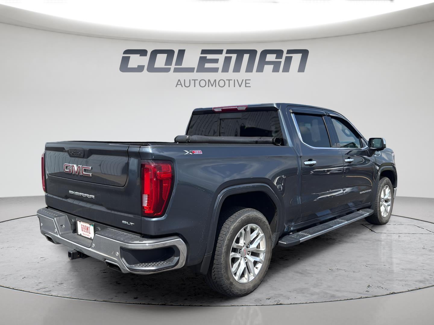 2019 GMC Sierra 1500 SLT Crew Cab Long Box 4WD