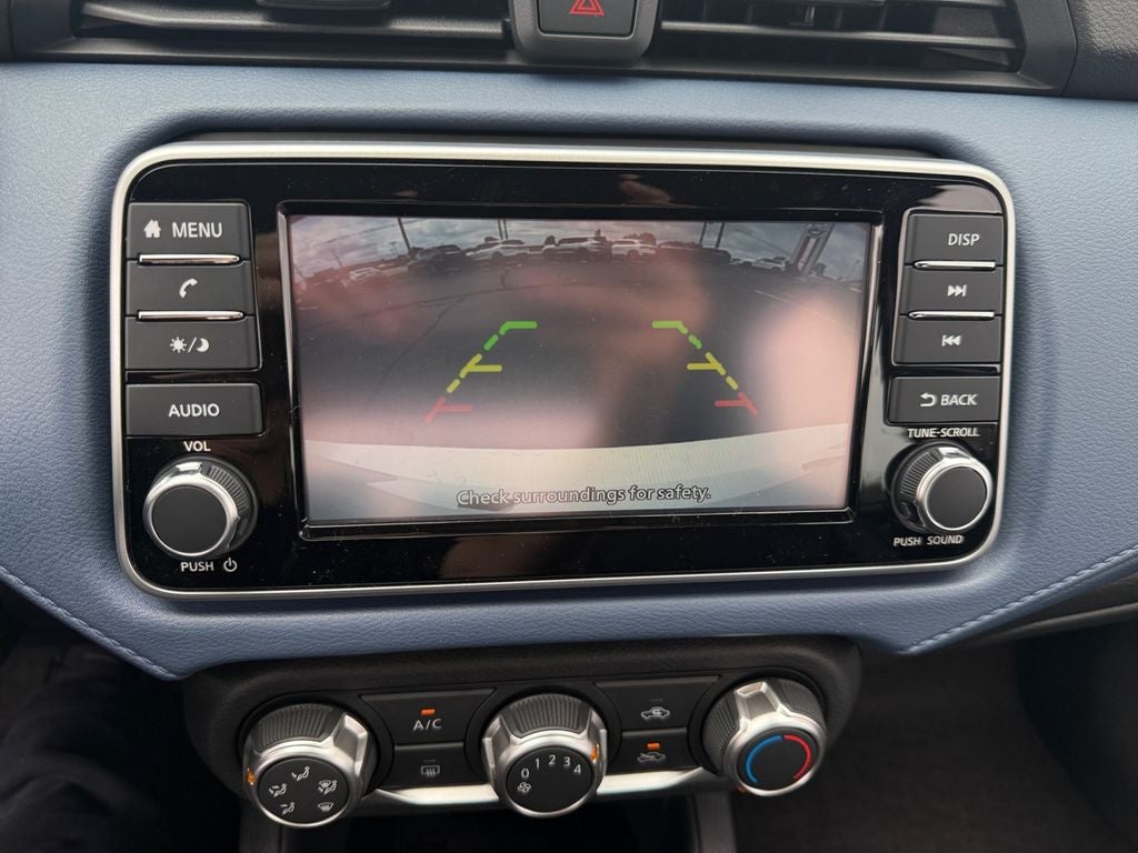 2025 Nissan Versa SV