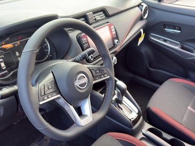 2025 Nissan Versa SR