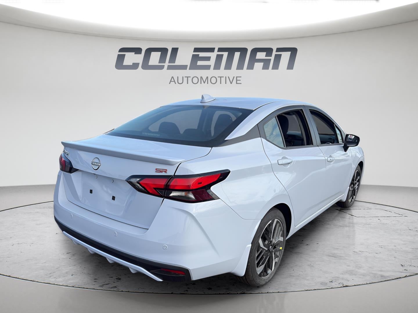 2025 Nissan Versa SR