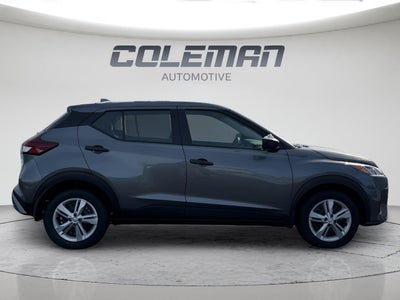 2025 Nissan Kicks Play S